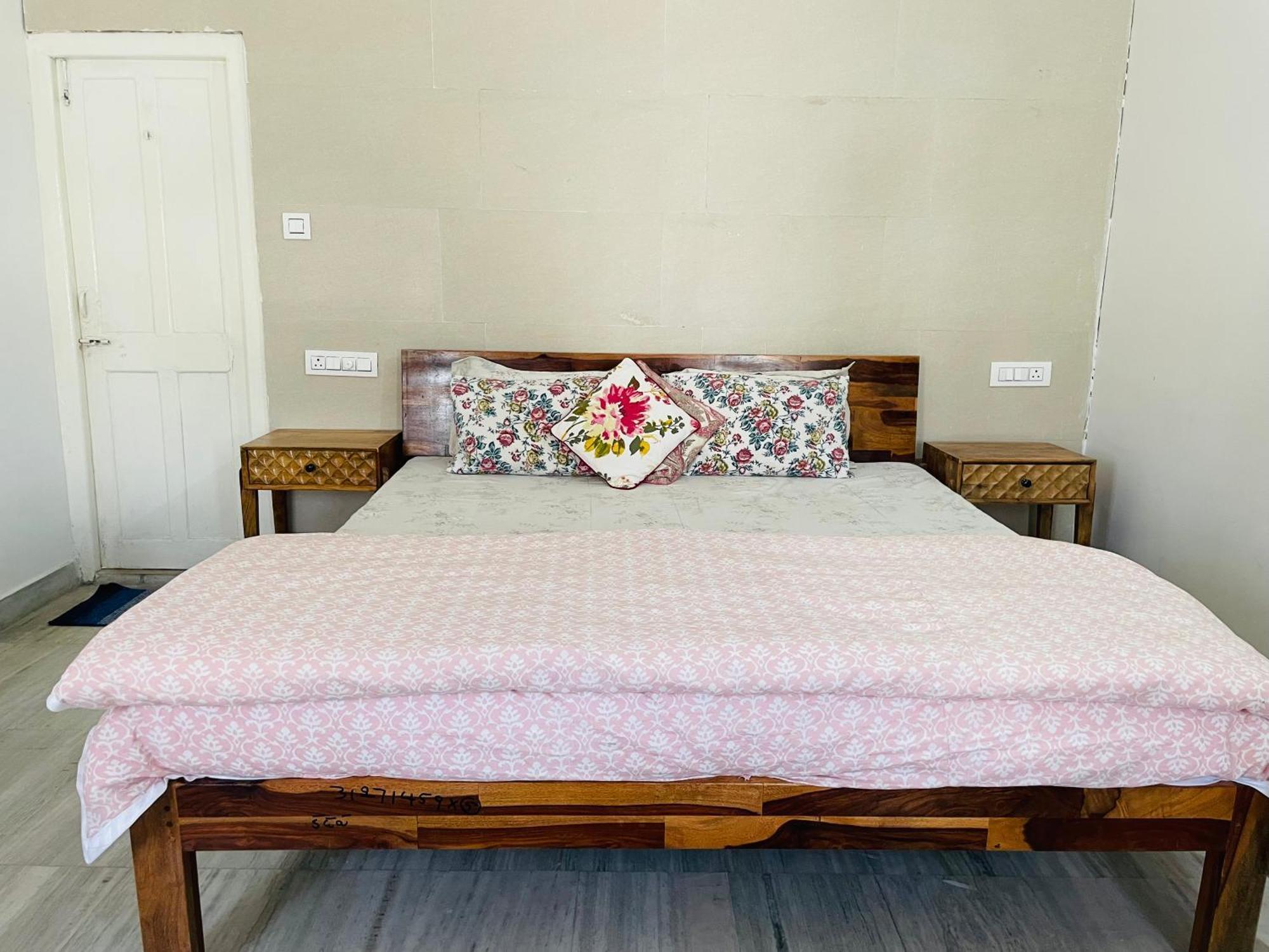 Atithya Lägenhet Udaipur Exteriör bild